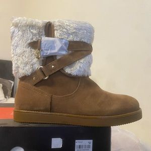 Brand new Guess boots size 7.5